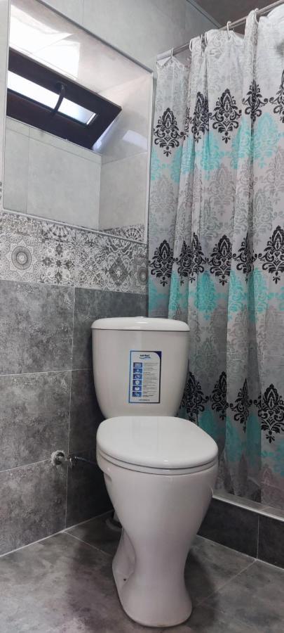 Lela Rezo Guesthouse Kazbegi Exterior foto