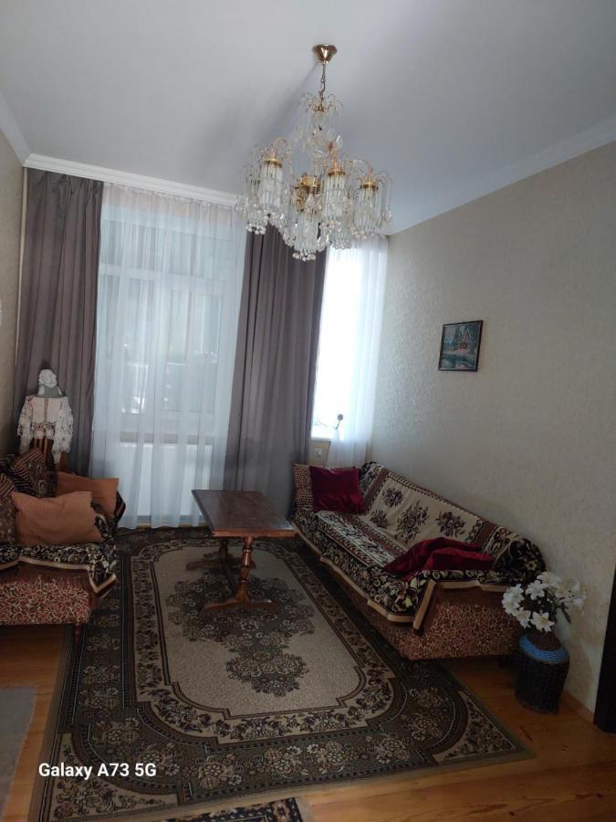 Lela Rezo Guesthouse Kazbegi Exterior foto